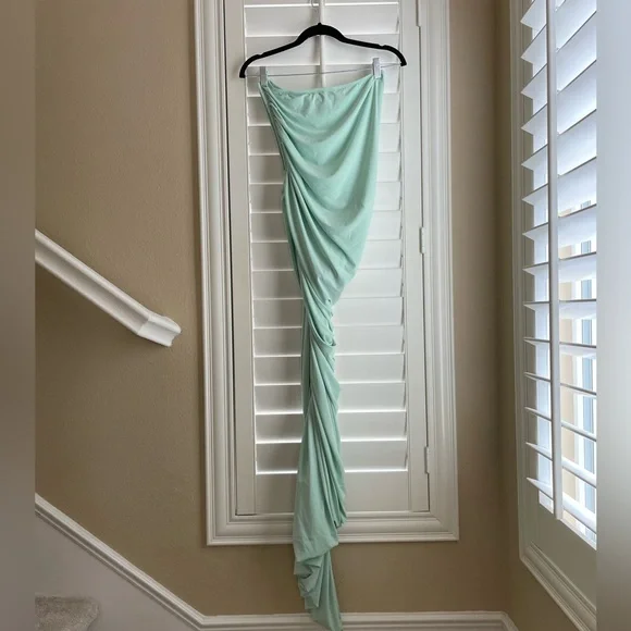 BRAND NEW Norma Kamali Diana Gown - Picture 3 of 10